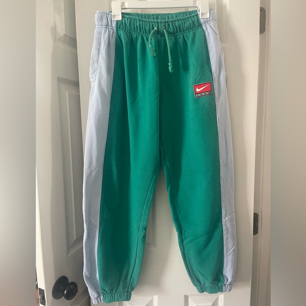 Nike Women’s Green and Blue Colorblock Joggers